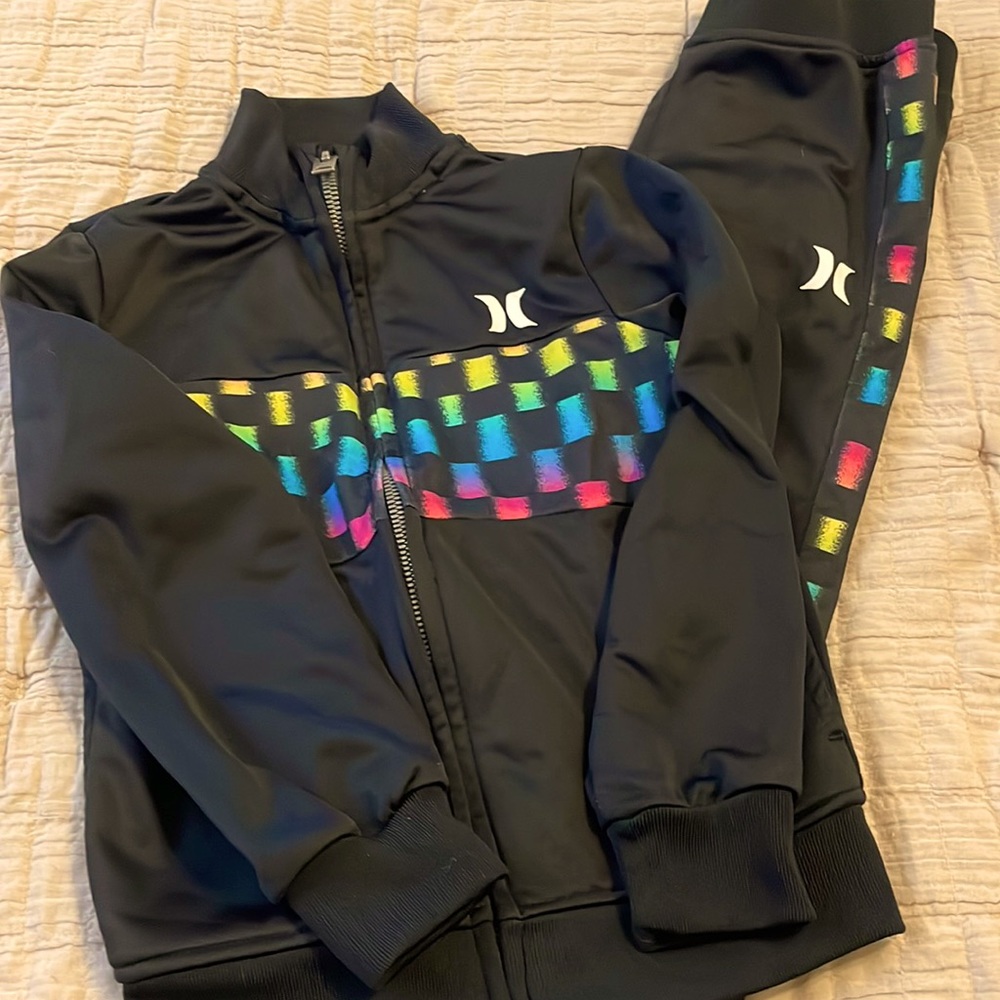 Boys size 6 Hurley set